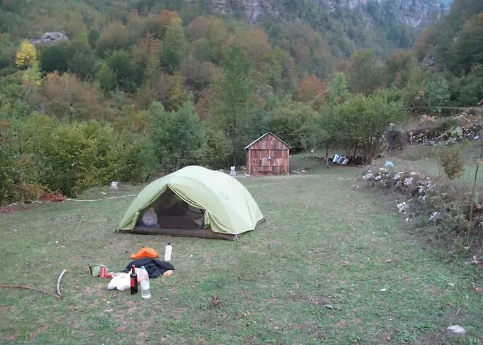Syri I Kalter Kaprre * Theth