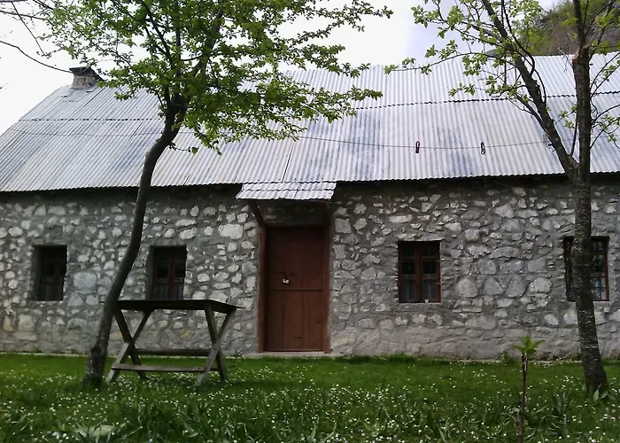 招待所 Syri I Kalter Kaprre